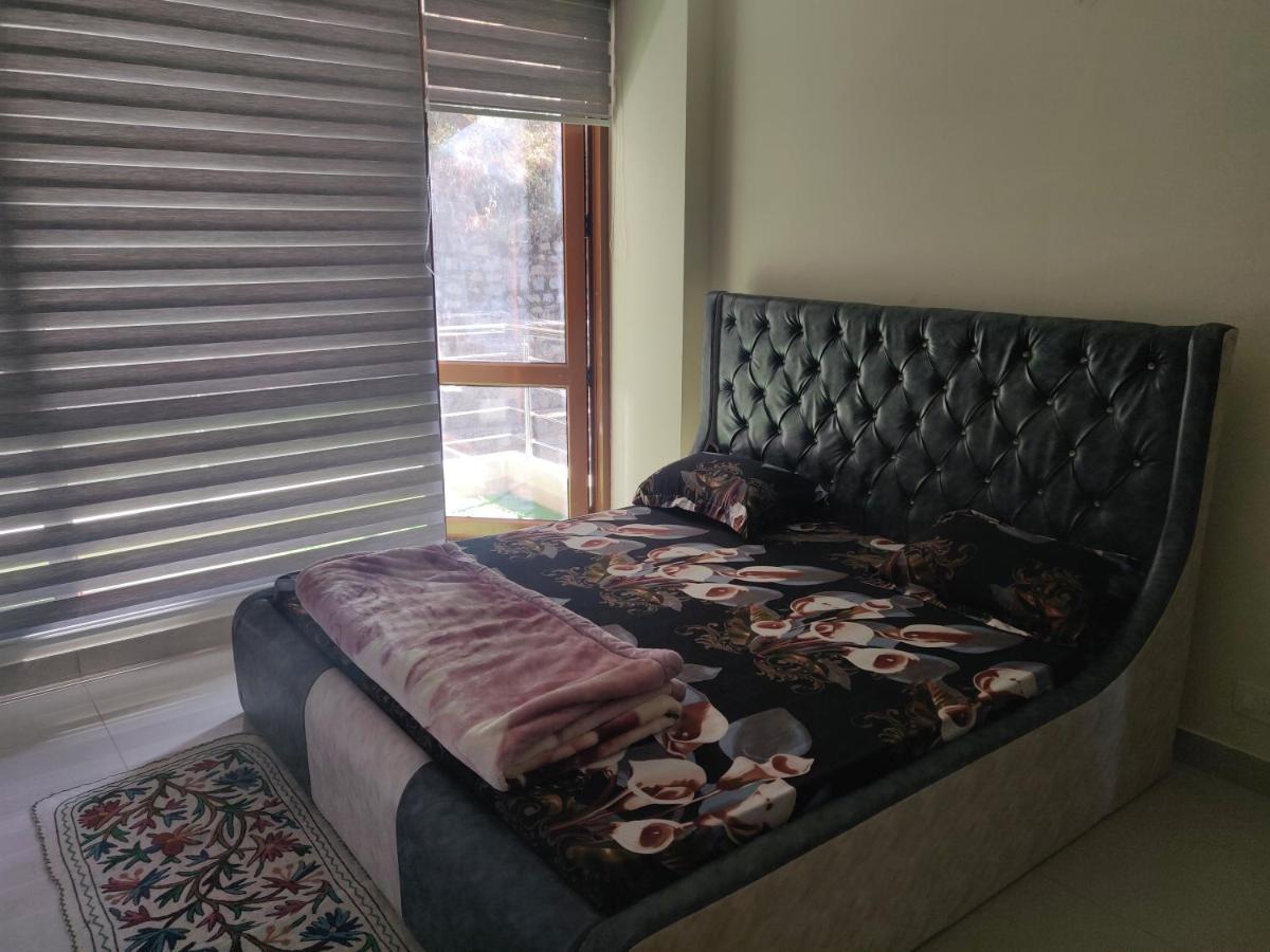 2Bhk Furnished Apartment/Near Kasauli/Barog/Luv Fun & Adventure Solan Esterno foto